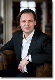 Referent, Bernhard P�rksen